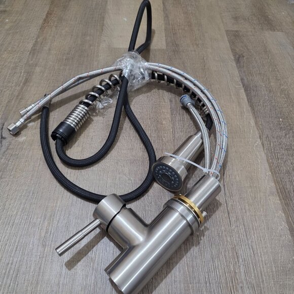 Stainless Steel Kitchen Faucet Pull Down Sprayer Single Handle Modern Mixer Tap - Picture 2 of 8